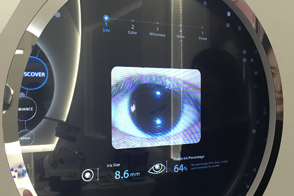 Iris Eye size and shape 1Day Acuvue Eye Define eye analysing machine.png